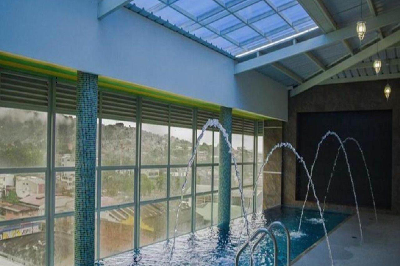 Hotel Andinos Plaza Florencia Florencia  Exteriör bild