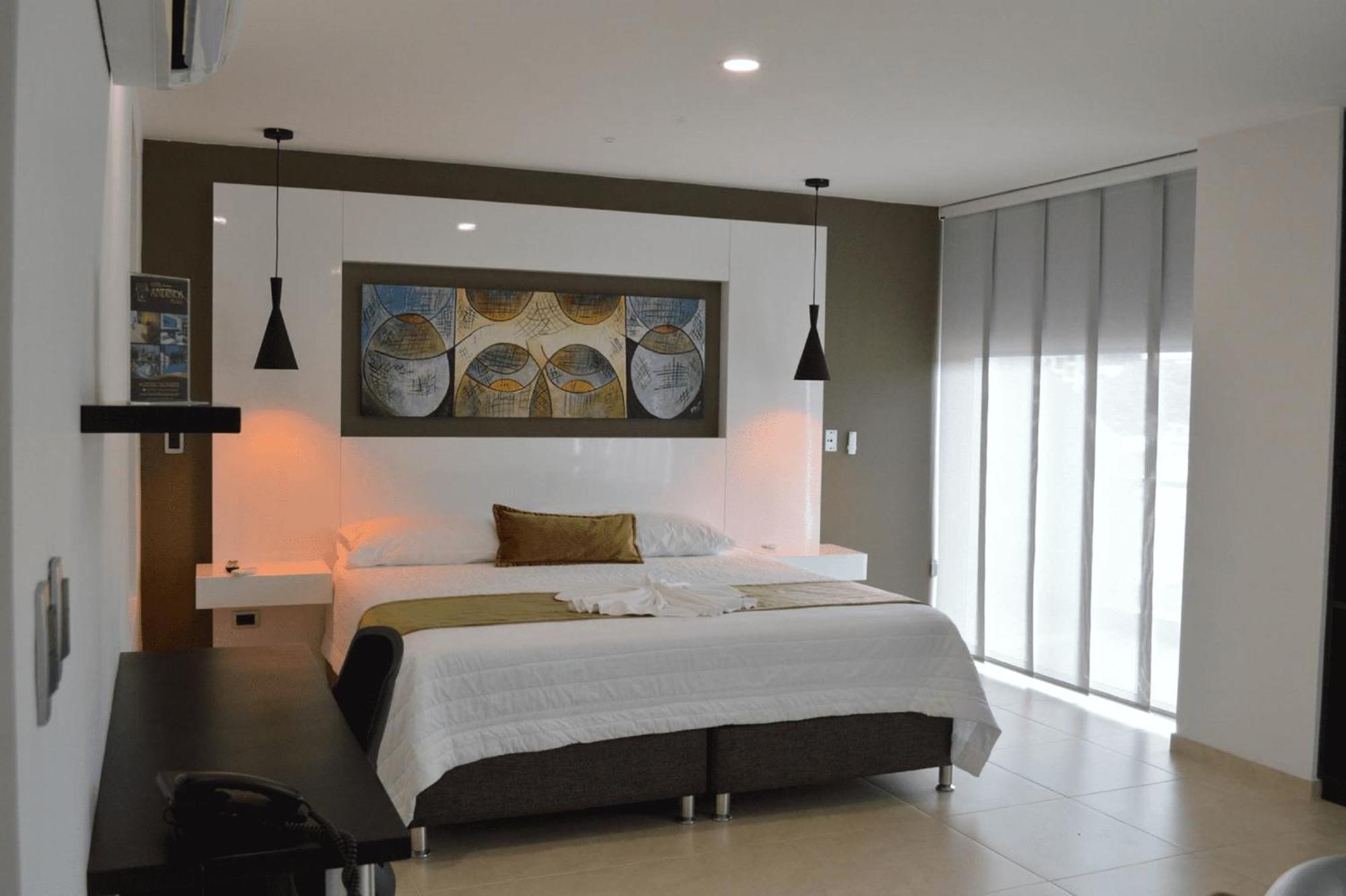 Hotel Andinos Plaza Florencia Florencia  Exteriör bild